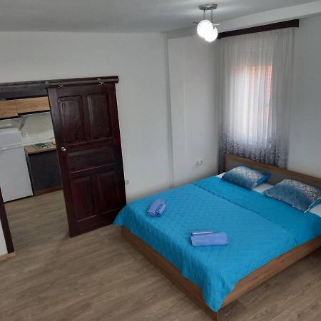 Apartmants Djekovi 奥赫里德 外观 照片